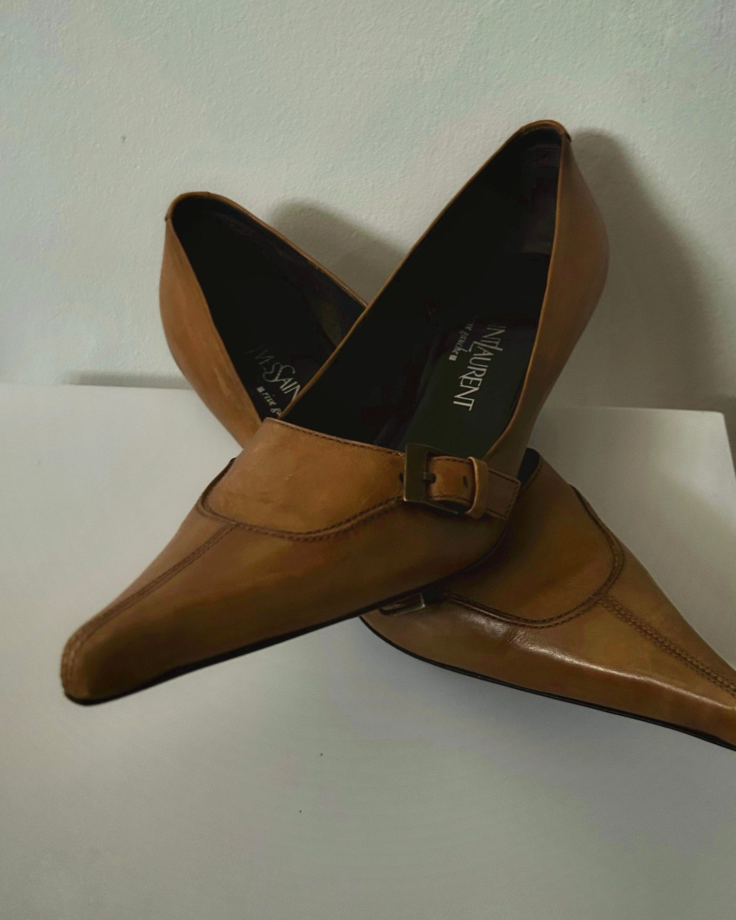 YSL late 90s cognac pointed toe kitten heel, leather sole detail, size 8.5 — BB Vintage by Maxine